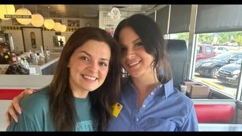 Lana Del Rey spotted working as a waitress at a Waffle House in Alabama