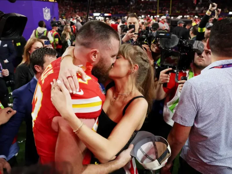 Travis Kelce Said These Words to Taylor Swift After Winning Super Bowl!